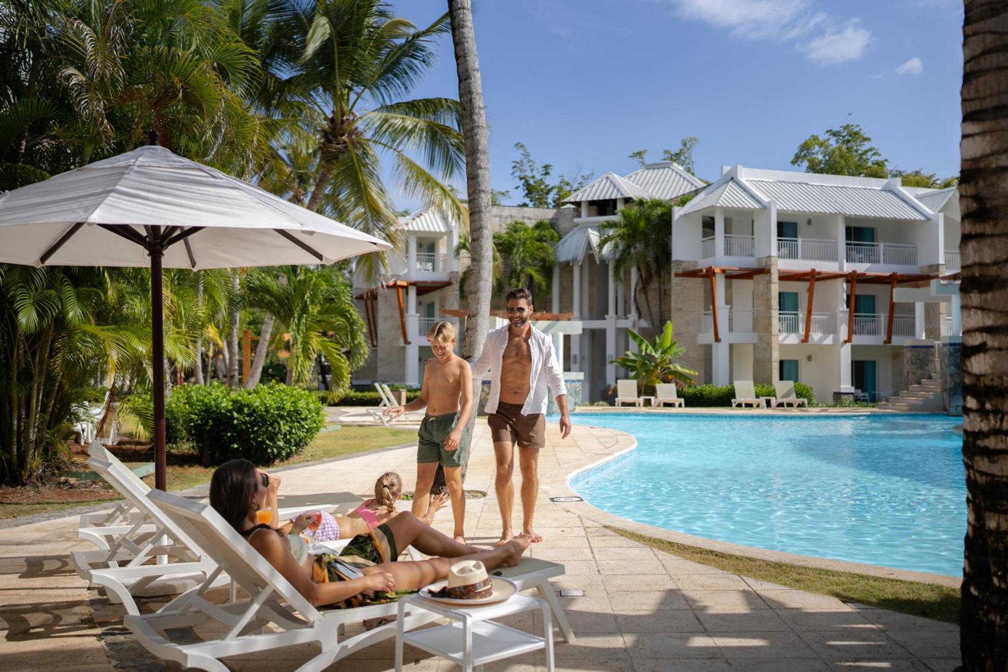 แกรนด์ พาราไดซ์ ซามานา ออล อินคลูซีฟ Hotel Samana ภายนอก รูปภาพ